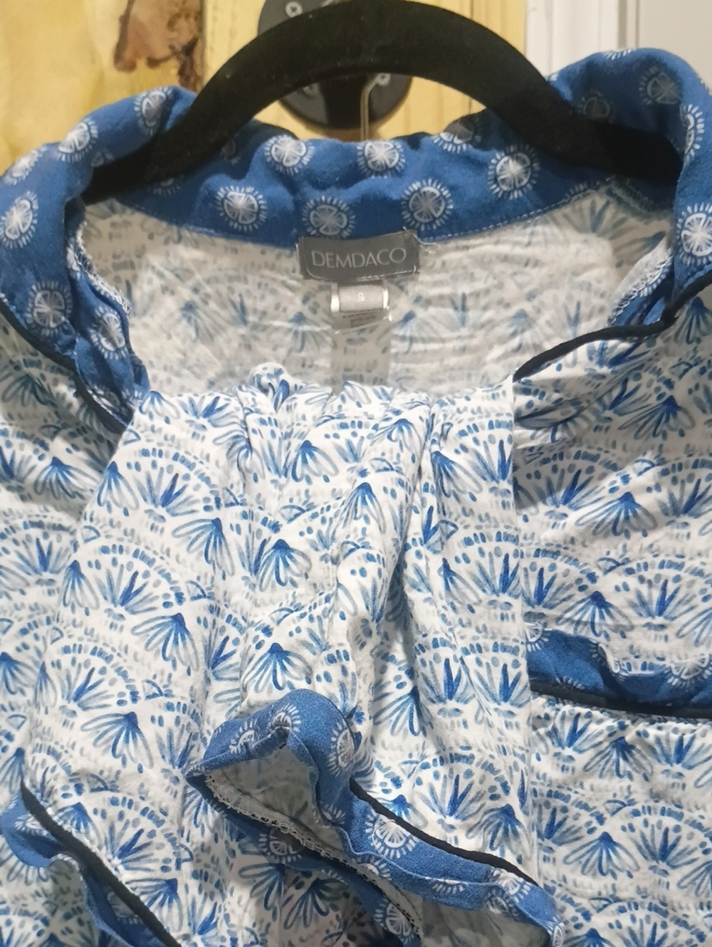 DEMDACO White & Blue Floral Kids Swim Coverup